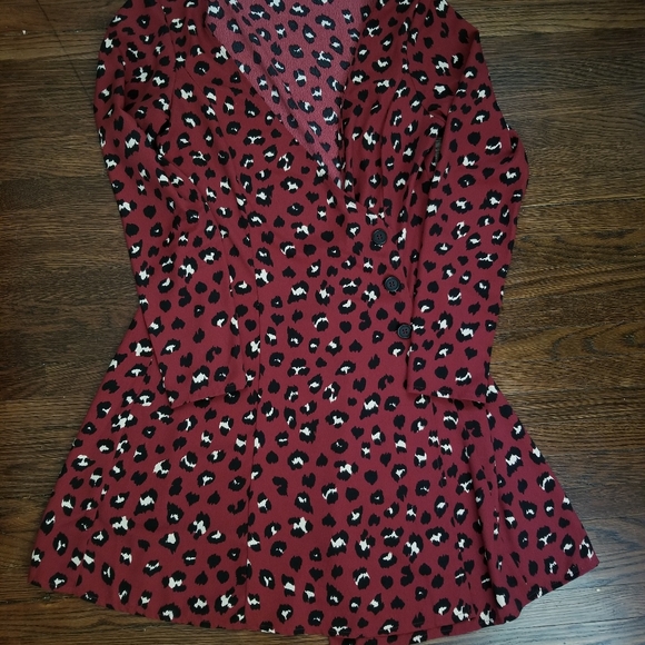H&M red/burgundy leopard print dress - Picture 1 of 3